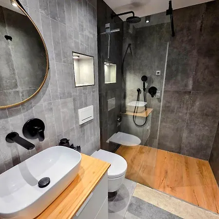 Design-wohnung Im Zentrum Mit Balkon Und Parkplatz Διαμέρισμα Όφενμπαχ