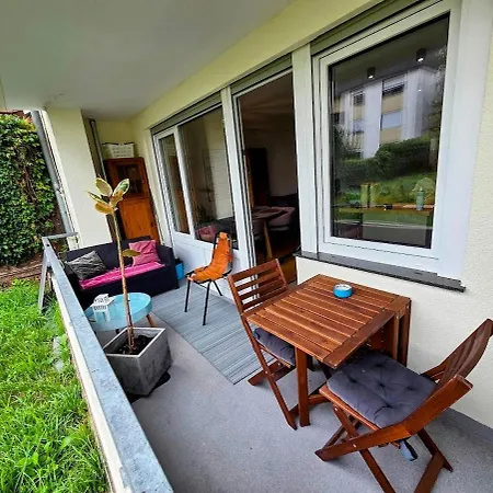 Διαμέρισμα Design-wohnung Im Zentrum Mit Balkon Und Parkplatz *