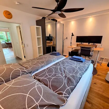 Design-wohnung Im Zentrum Mit Balkon Und Parkplatz